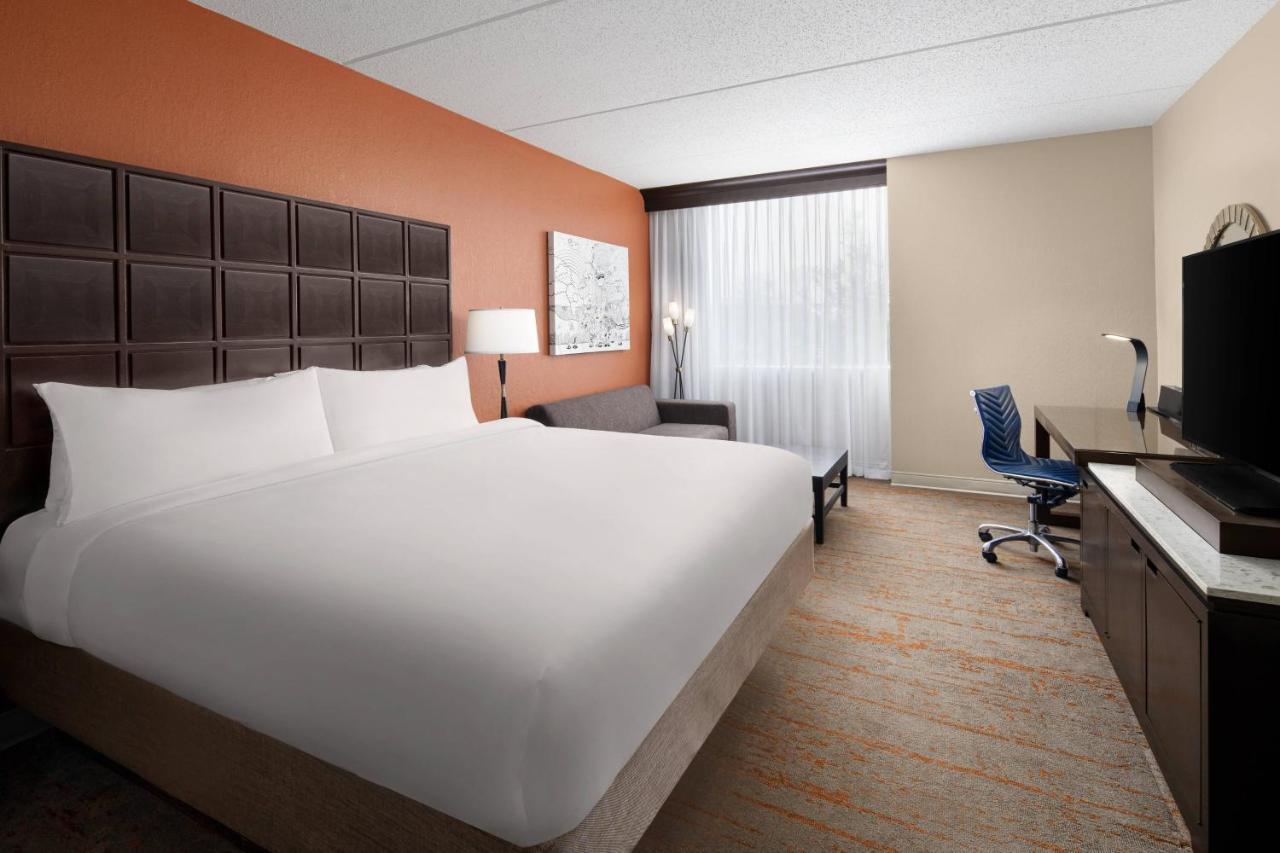 Renaissance Indianapolis North Hotel Кармел Екстериор снимка